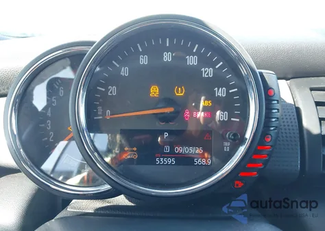 2016 Mini Convertible Cooper z USA, uszkodzony, nr VIN WMWWG5C59G3C19235